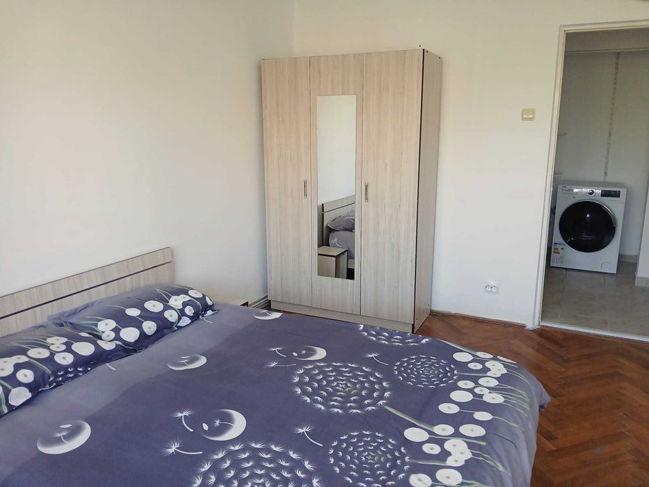 Închiriere apartament 2 camere, direct de la proprietar - zona Podu Roș
