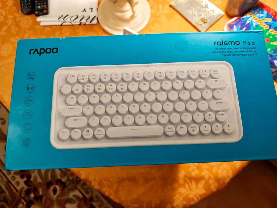 Новая клавиатура Rapoo Ralemo Pre 5 (белая)