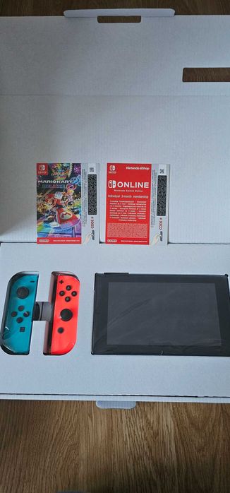 Nintendo switch Mario Kart 8 Deluxe/Nintendo switch Oled + 2 игри