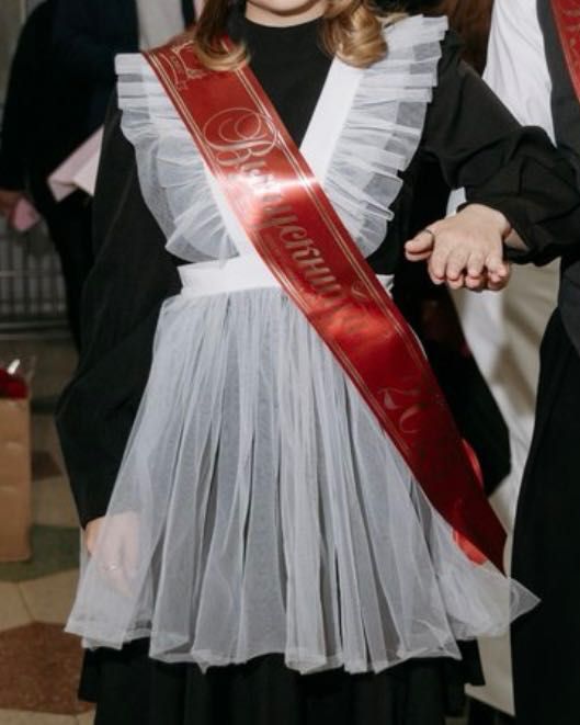 продам школьный фартук