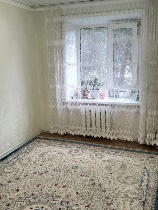 ПРОДАМ 2-Комнатную квартиру