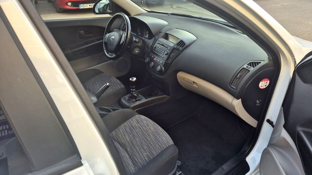 Kia Ceed, 1.4 benzina, 2009