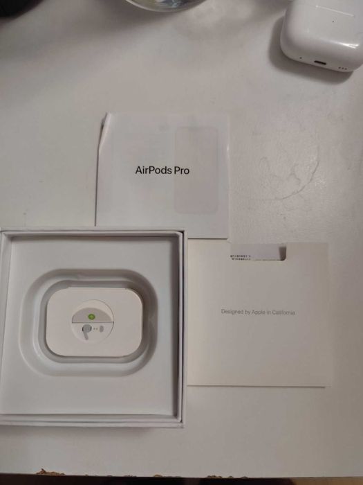 AirPods Pro 2 с MagSafe – много запазени, пълен комплект