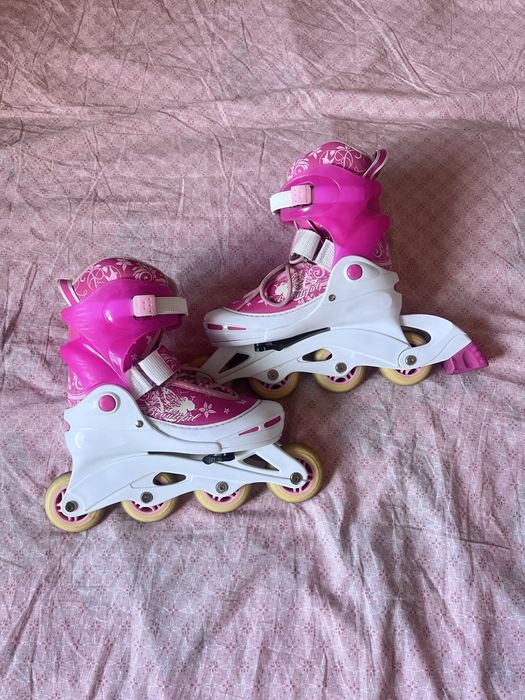 Role reglabile ACTION Princess roz/alb, rulmenți ABEC 5