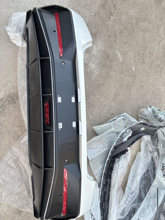 Hyndai Elantra Задный бампер