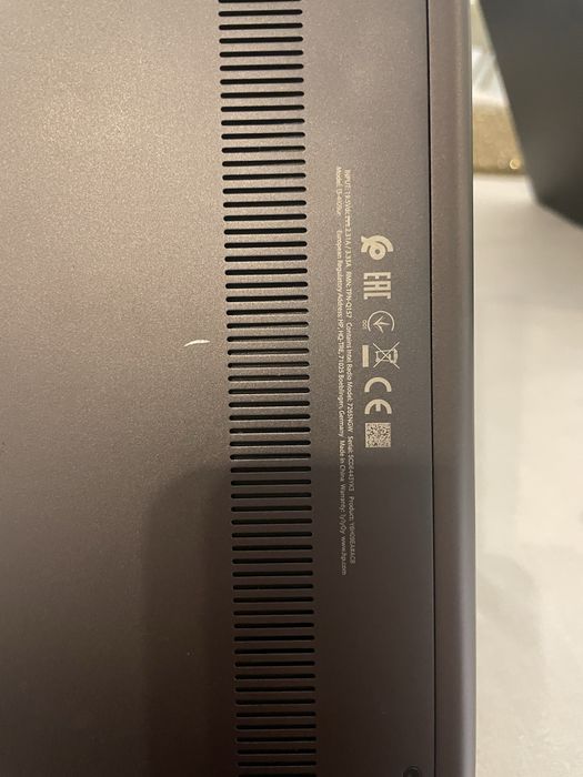 Компьютор переносной ( laptop)