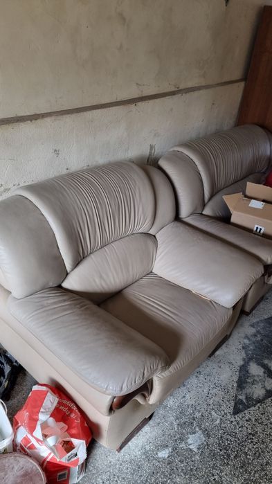 Кожени дивани втора употреба