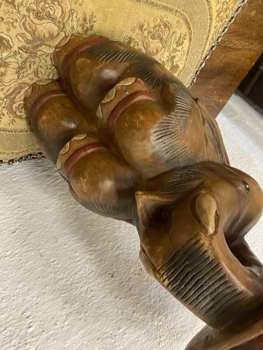 Поставка за цветя или малка табуретка от тик слон