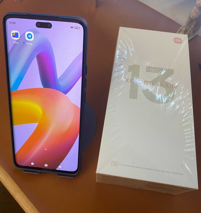 Сяоми 13 лайт черного цвета