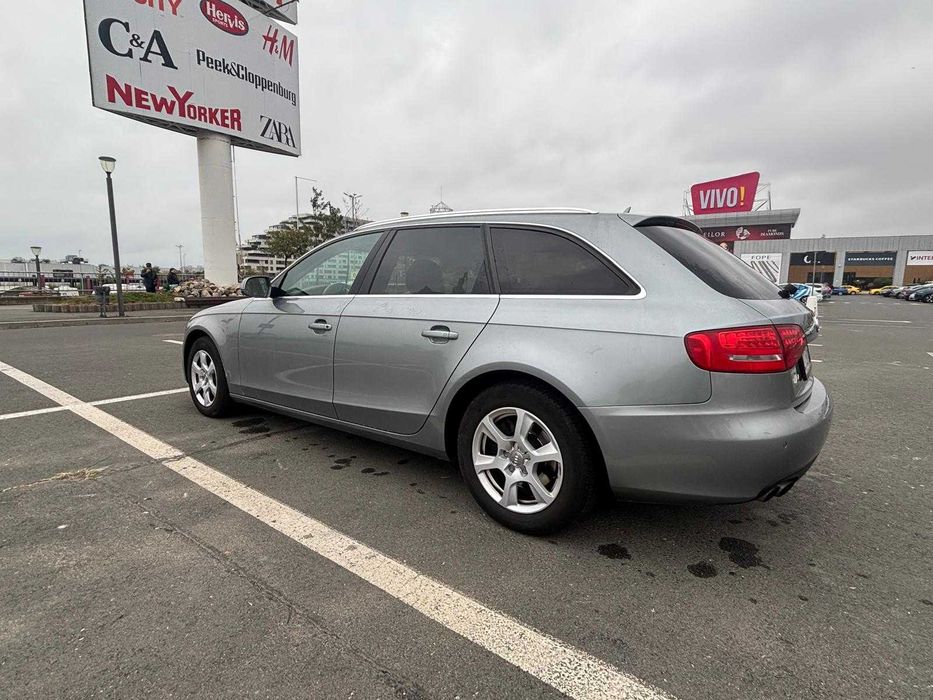 AUDI A4 Avant 2010 — imagine 3