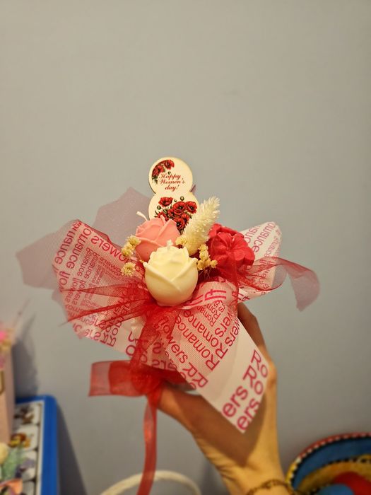 Букети от соеви свещи