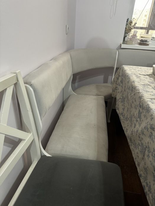 Прдаи кухонный уголок диван