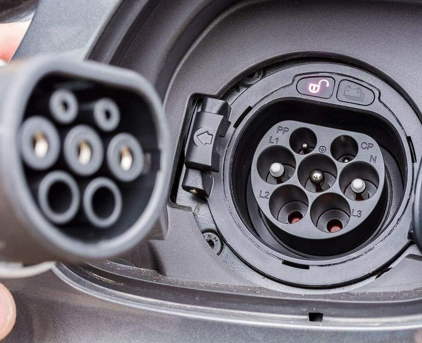 Cablu de încărcare pentru mașină