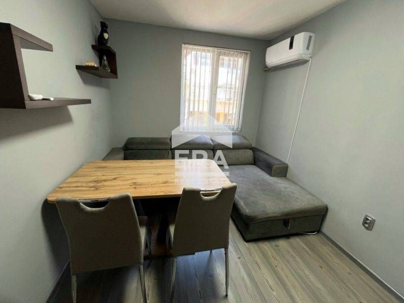 Дава се под наем Двустаен апартамент в Варна, Лятно кино Тракия - 48 кв.м за 433.5 € - Снимка #1