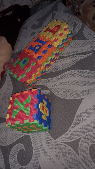 Алфавит коврик, пазл.