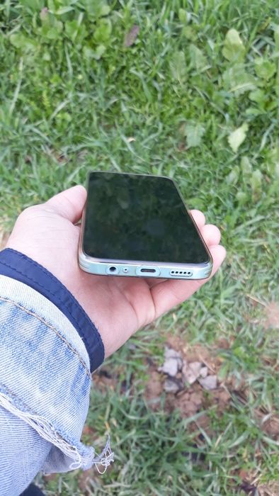 Honor x6c xolati ideyal 6.128.gb kar dak full kamplekt