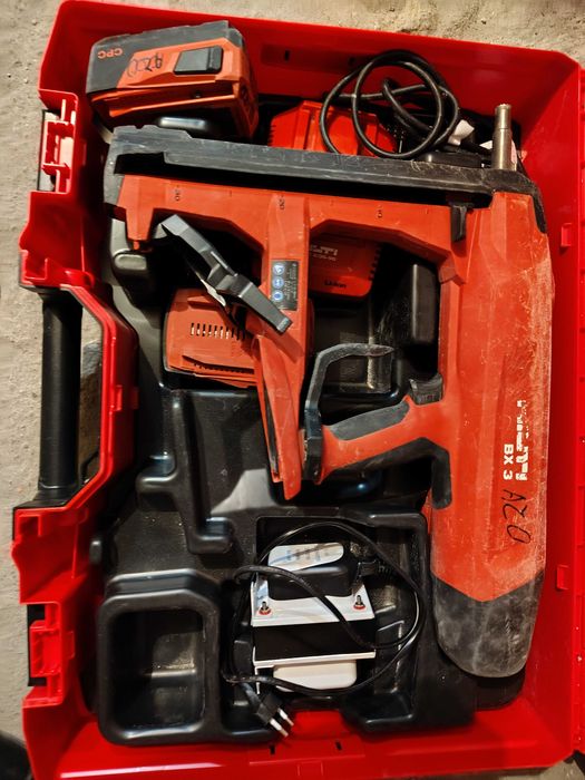 Продавам hilti bx3 в добро състояние