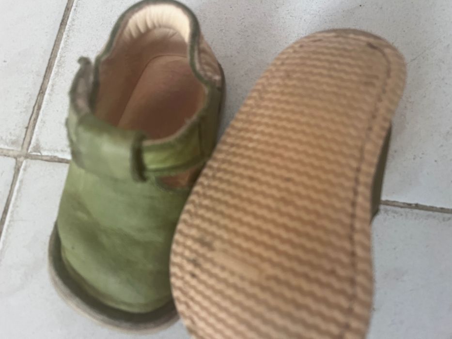 Боси обувки, за дете на година, година и половина