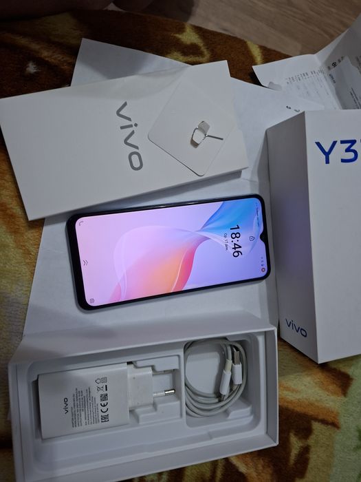 Продам смартфон .