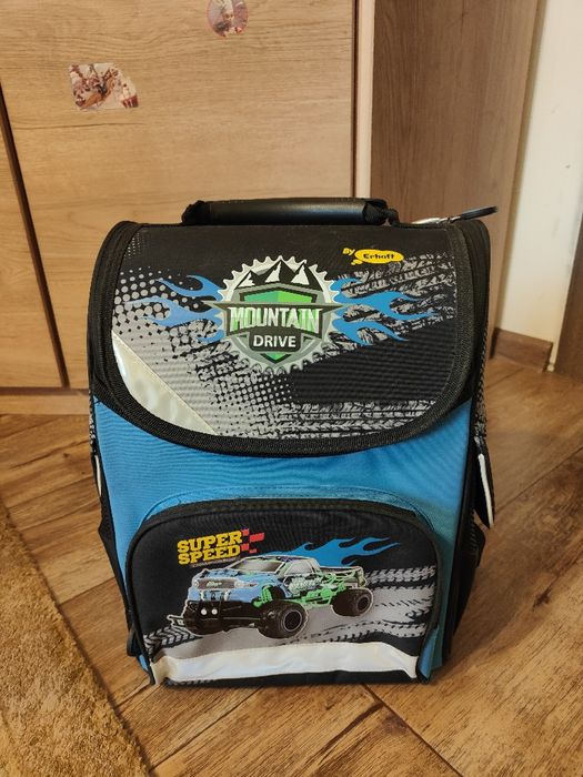 Продам рюкзак, ранец школьный