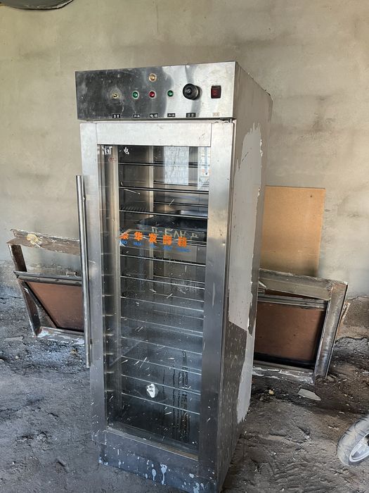 Продам тесто коталку , грильница , тестомешалка