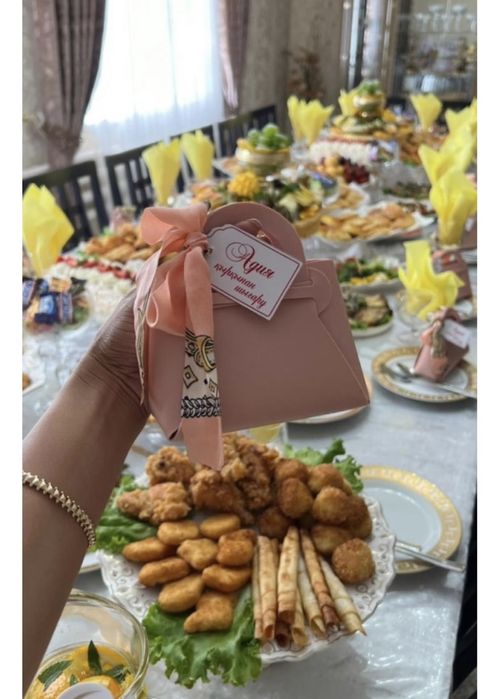 бонбоньерки тойбастар