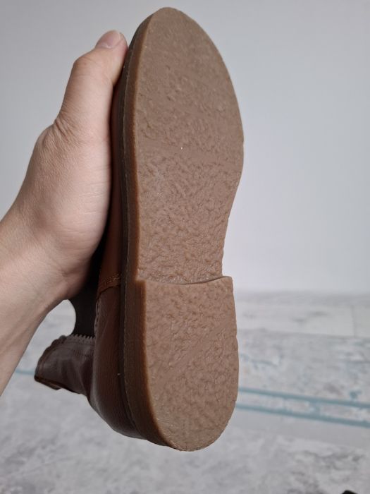 Продам кожанный сапоги