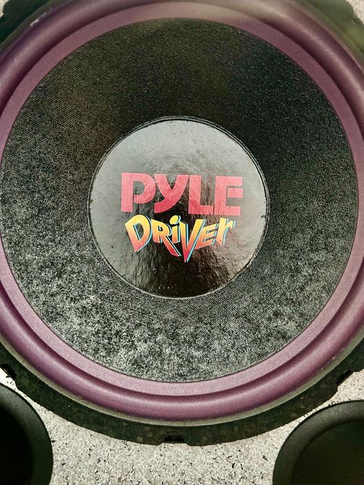 Vand subwoofer auto Pyle driver cubes