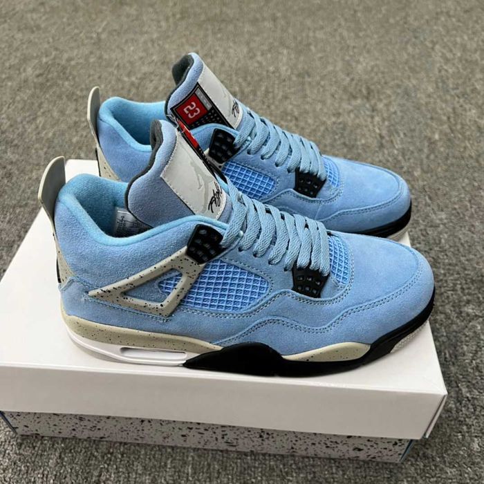 Jordan 4 Univeristy Blue 36-44 [Verificare Colet]