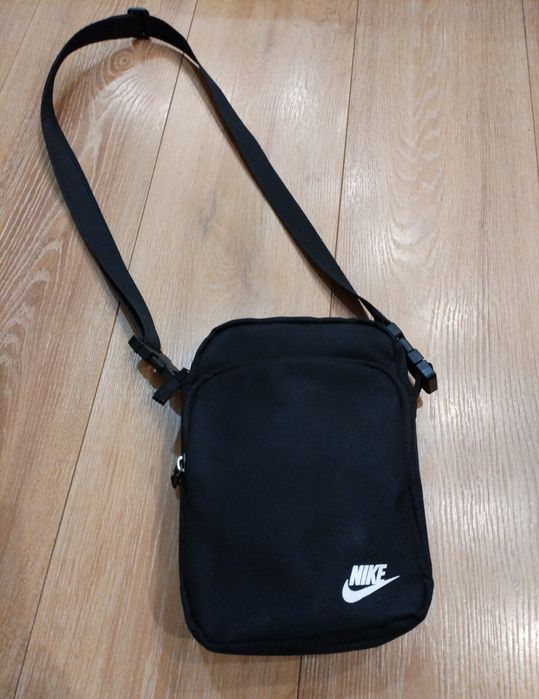 Оригинални унисекс чанти Nike