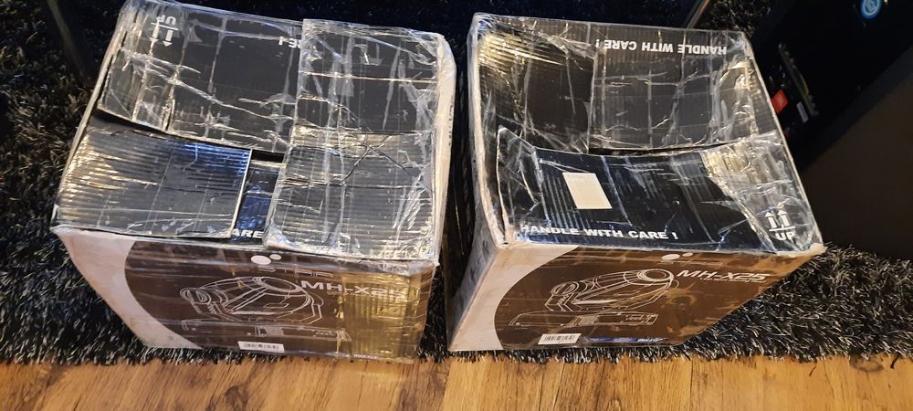 Vand 2 mouving headuri impecabile MH-X25 Led