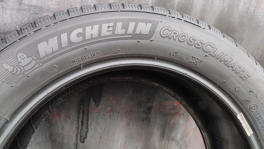 2бр. всесезонни гуми 205/55/16 Michelin Cross climate +
