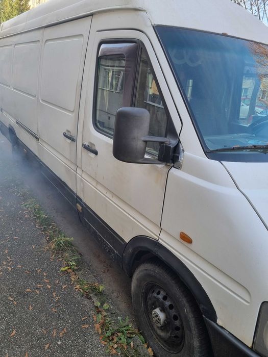 Vînd vw. Lt 35 an. 2002 perfectă stare de funcționare