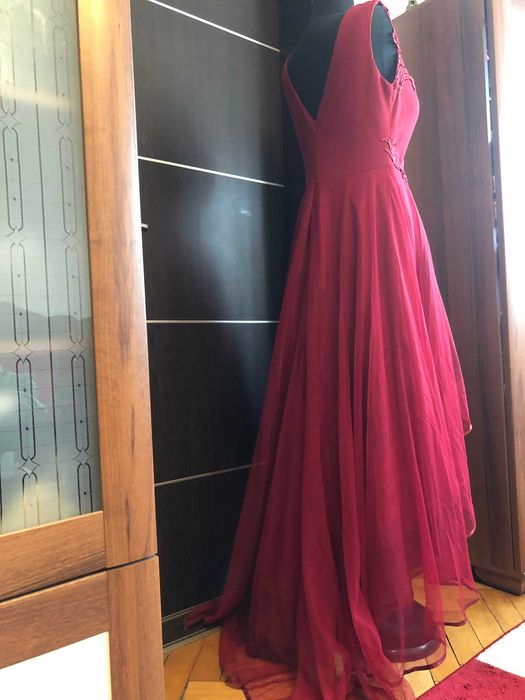 Vand rochie de ocazie