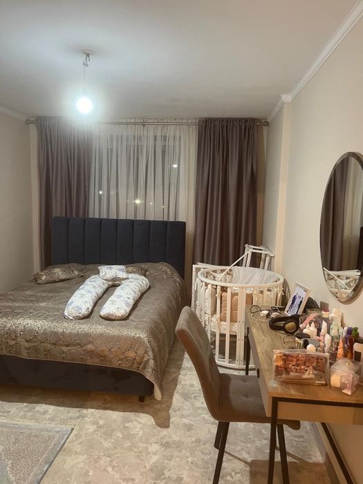 Продам кровать с матрасом