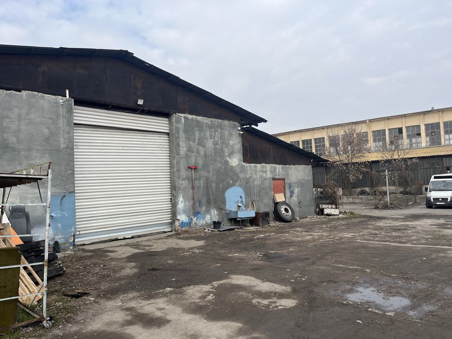 Промишлен имот с потенциал за строеж и развитие