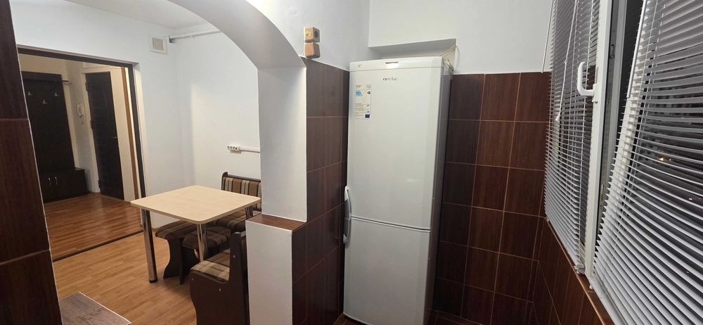 Apartament 3 camere/2 bai, Aradului Vest, Liniste si Confort