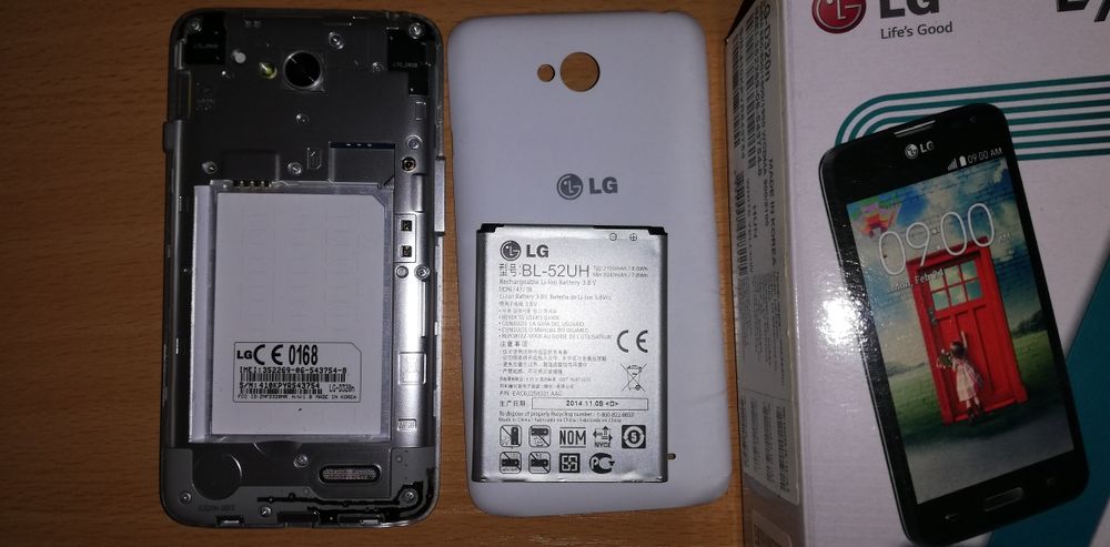 Продавам телефон LG