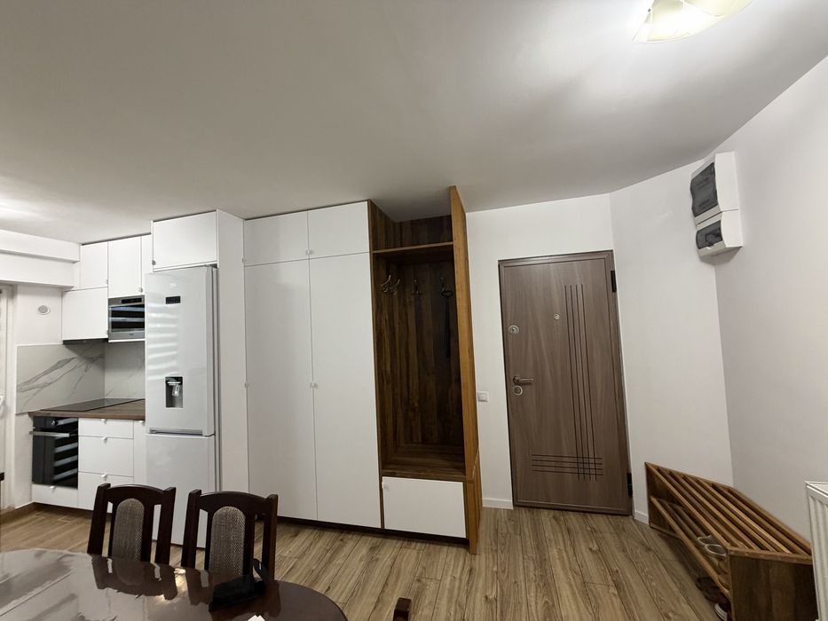 Vand apartament Republicii