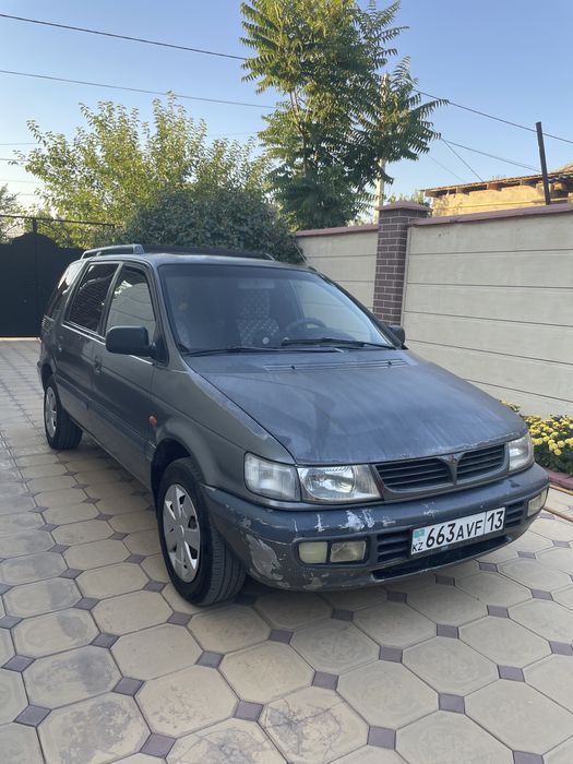 Space wagon Mitsubishi спец вагон