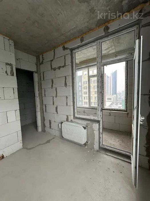 дверь с окном на балкон бу