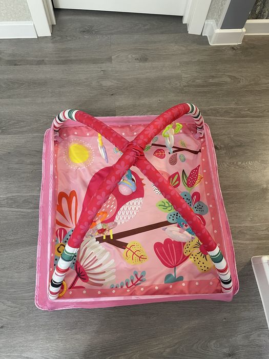 Развивающий коврик для малыша