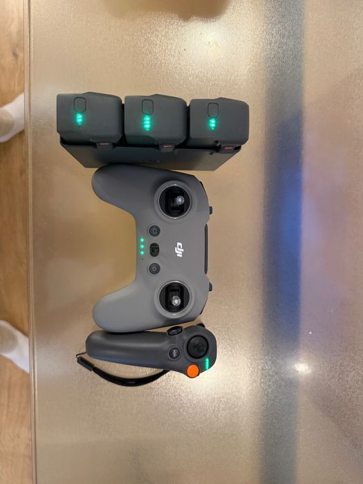 Drona Dji avata 2 fly more combo