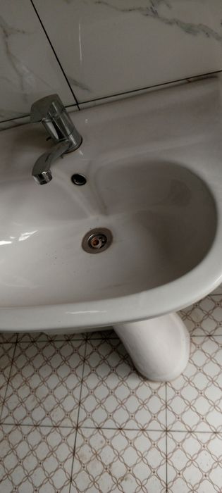 Rakvina sotiladi 1 oy ishlatilgn