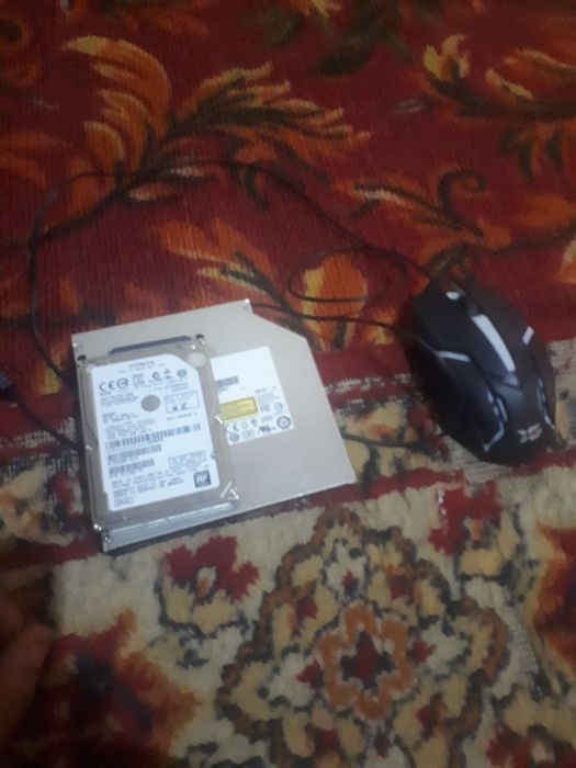 Ноутбук продаётся