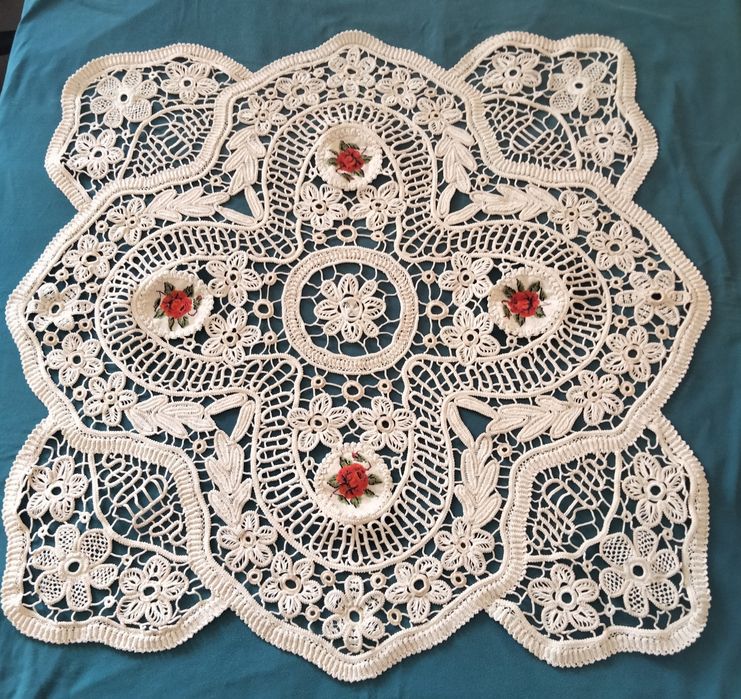 Fețe de masă din macrame