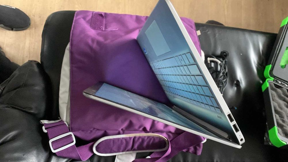 Ho Intel i3-1215U SSD-512GB/8GB DDR4