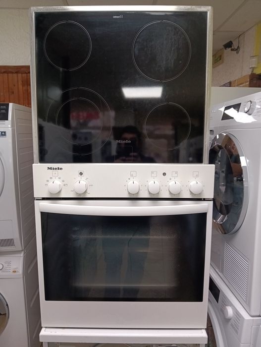 Уникална бяла печка за вграждане Миеле Miele  с 2 години гаранция!