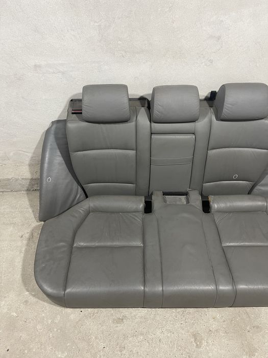 Задний диван кожа туринг на BMW e34