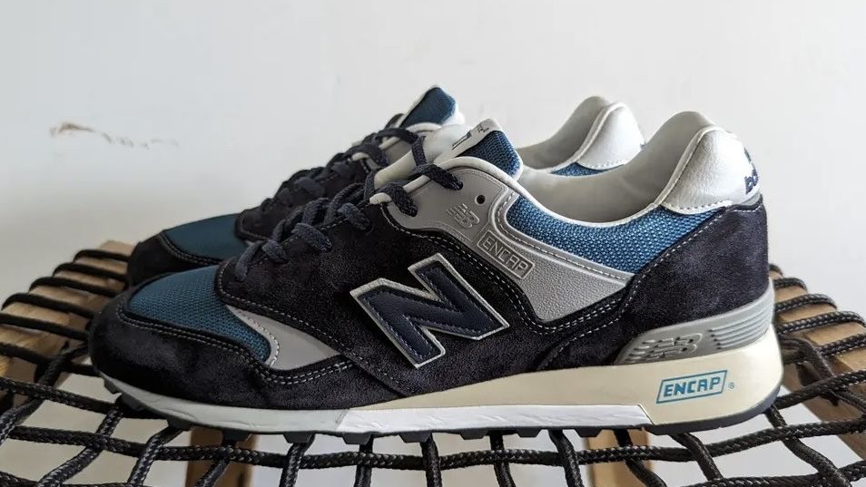 Оптом кроссовки продам найк адидас